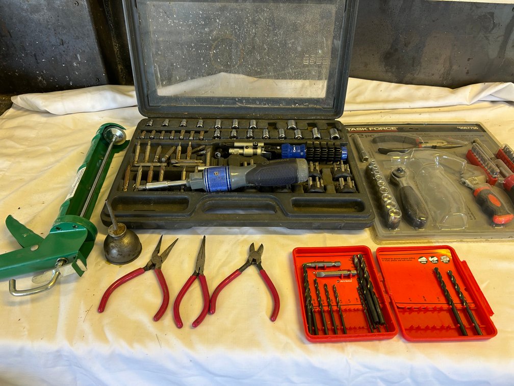 Socket Set, Mini Oil Can