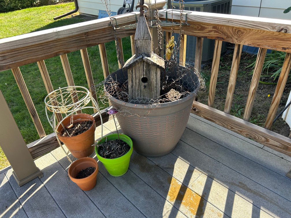 Flower Pots, Bird House, White Metal Plant Stand