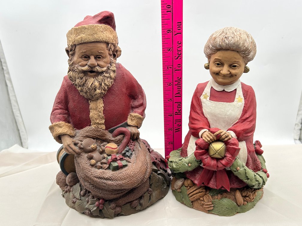 Tom Clark  Mr. & Mrs. Santa