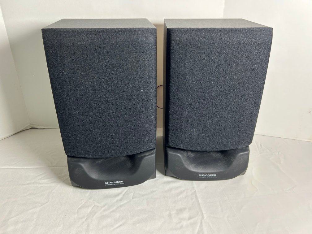 Pair of Pioneer Speakers