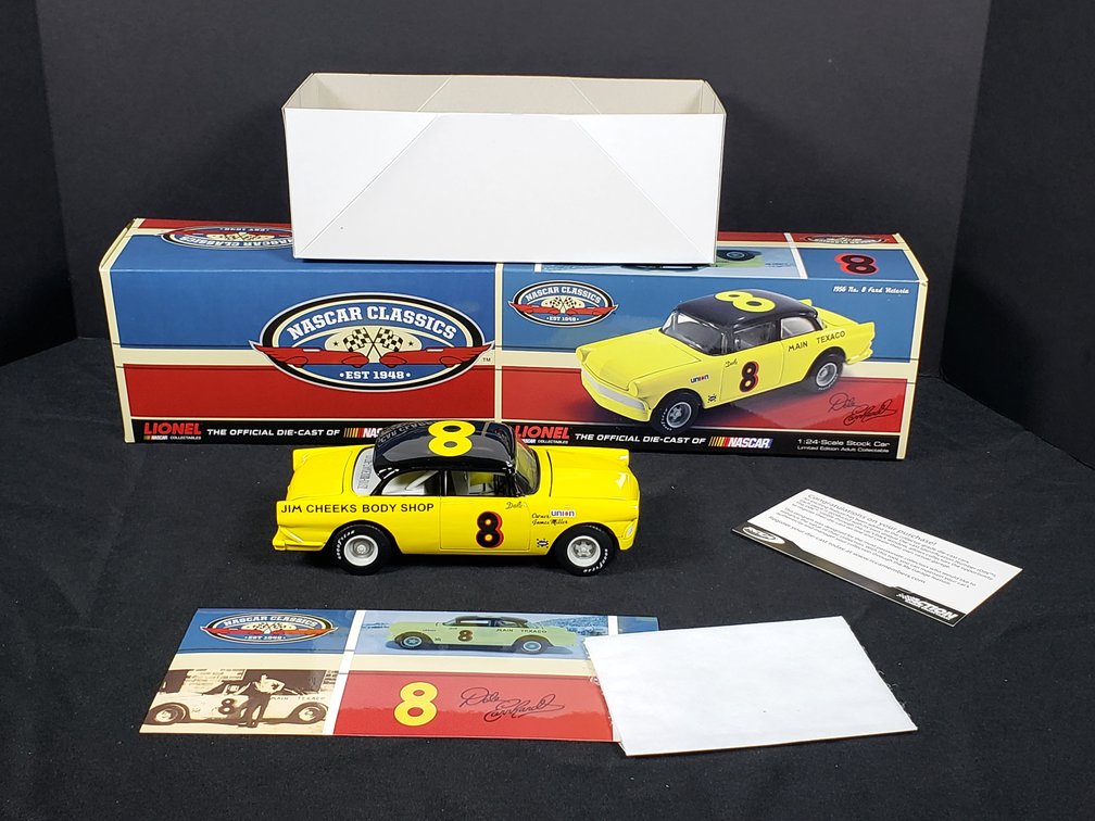 Lionel Dale Earnhardt #8 1956 Ford Victoria 1:24 Die-Cast Car