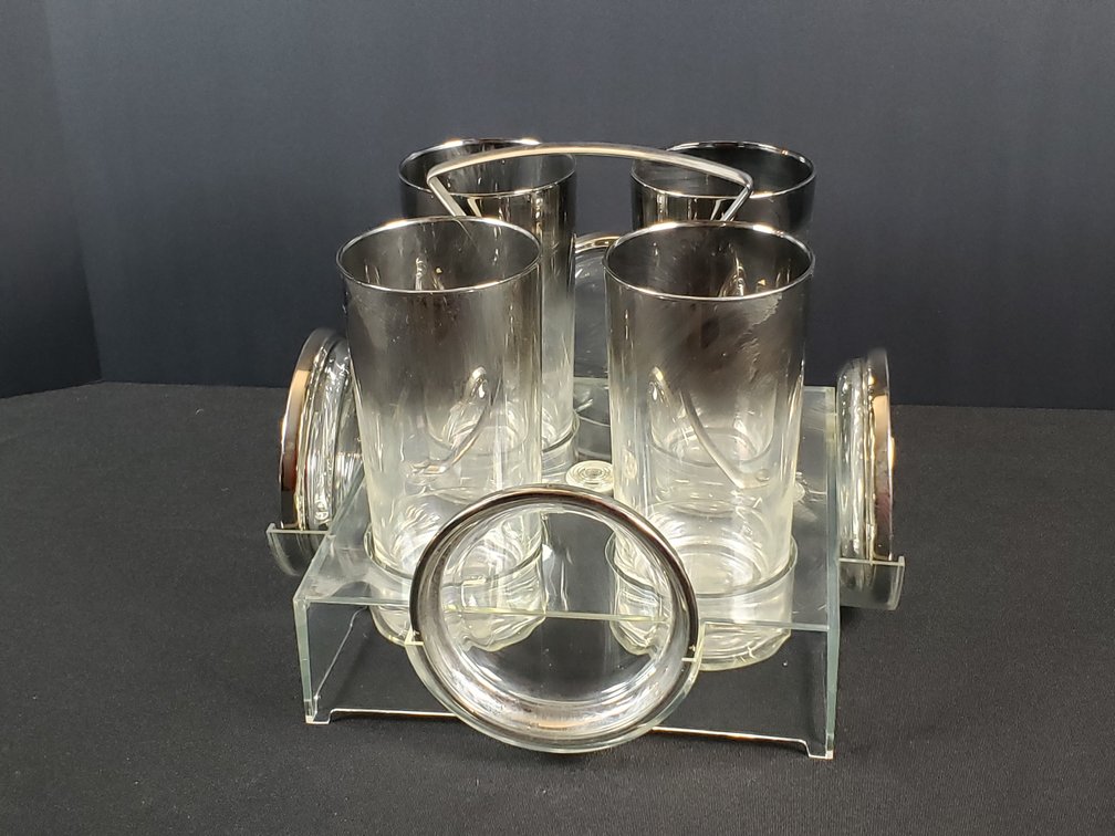 Acrylic Bar Caddy with Silver Fade Tumblers and Coasters