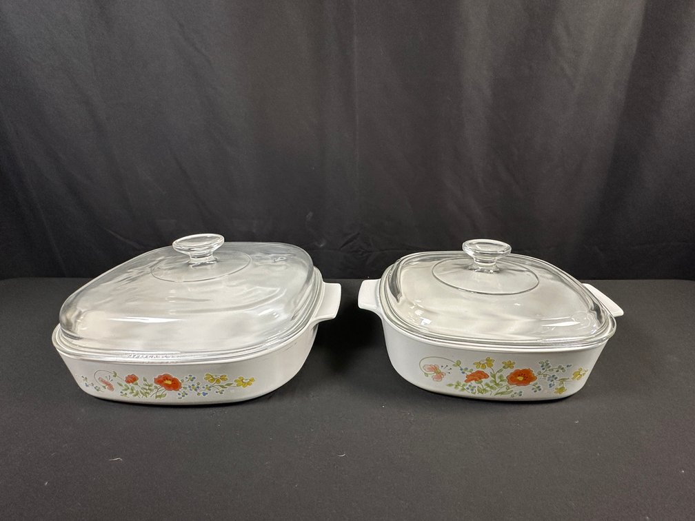 Corning Ware Casserole Dishes with Pyrex Glass Lids
