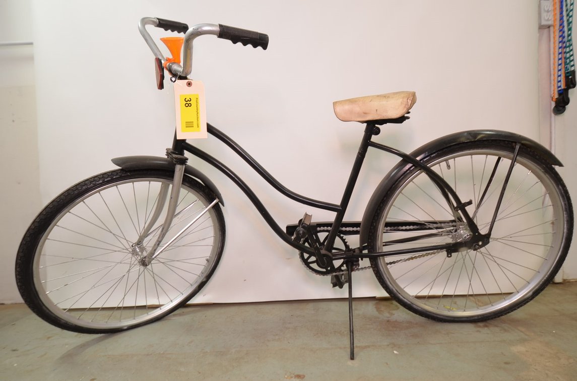 Vintage Girls Pedal Bike