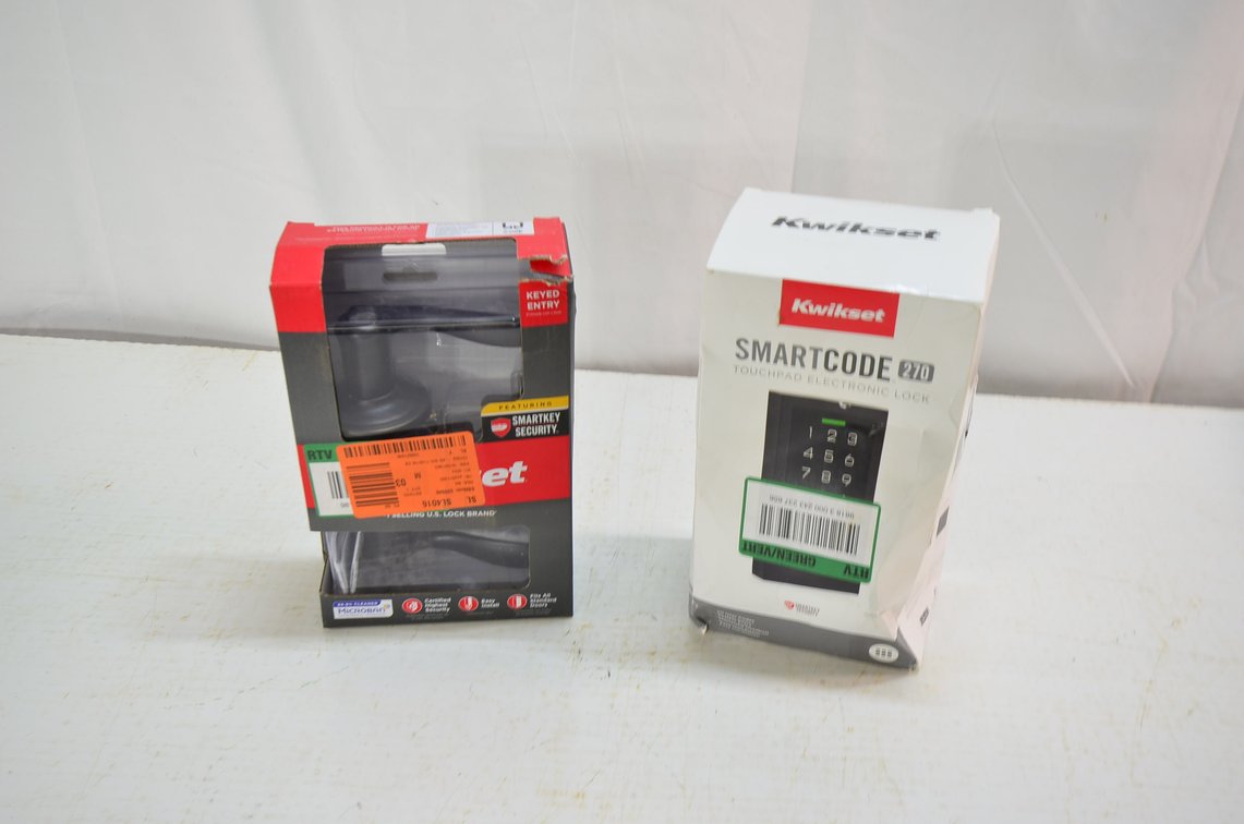 Kwik Set Smartcode Electronic Lock and Kwikset Keyed Entry