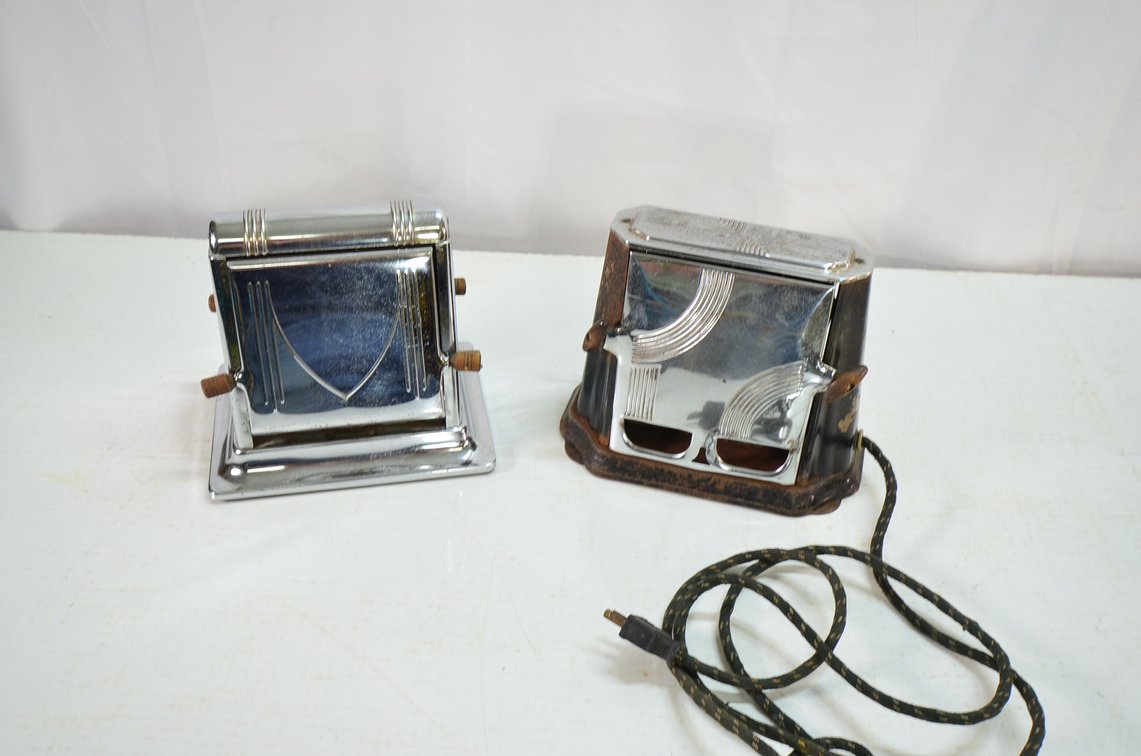 (2) Vintage Toasters