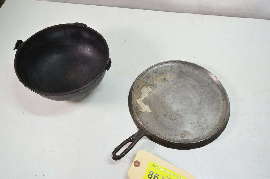 Cast Iron Griddle Pan and Favorite Piqua #3