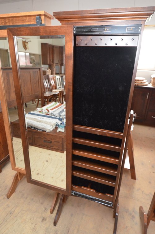 Image for MOTHER'S DAY AMISH FURNITURE, FLOWERS, QUILTS - Fairchild, WI