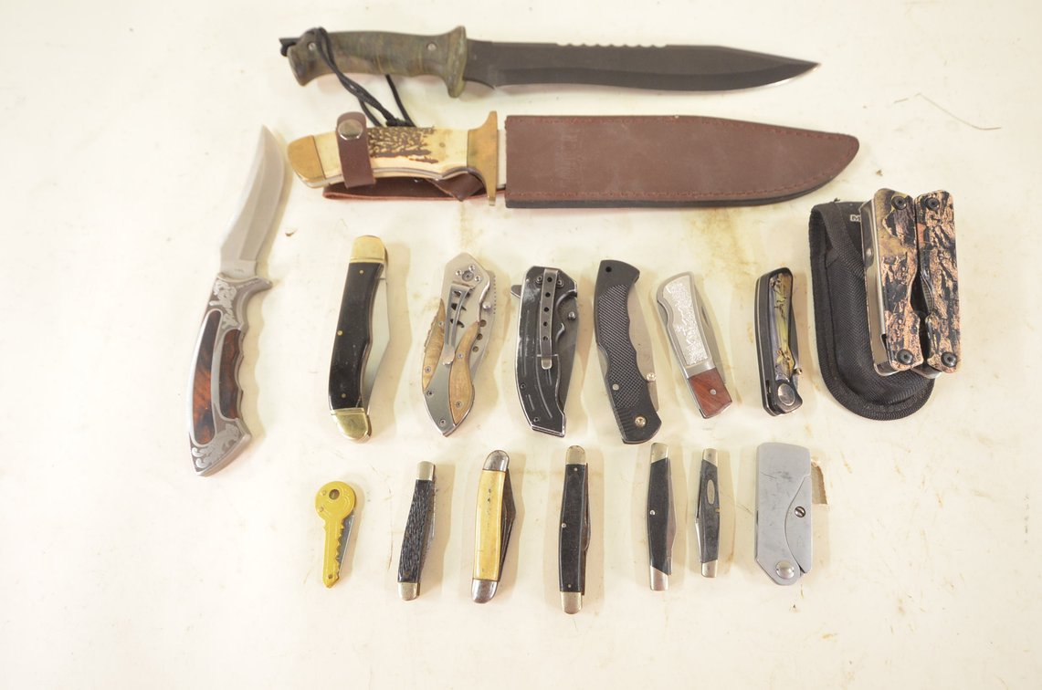 Knives - Fixed Blade, Folding And Pocket