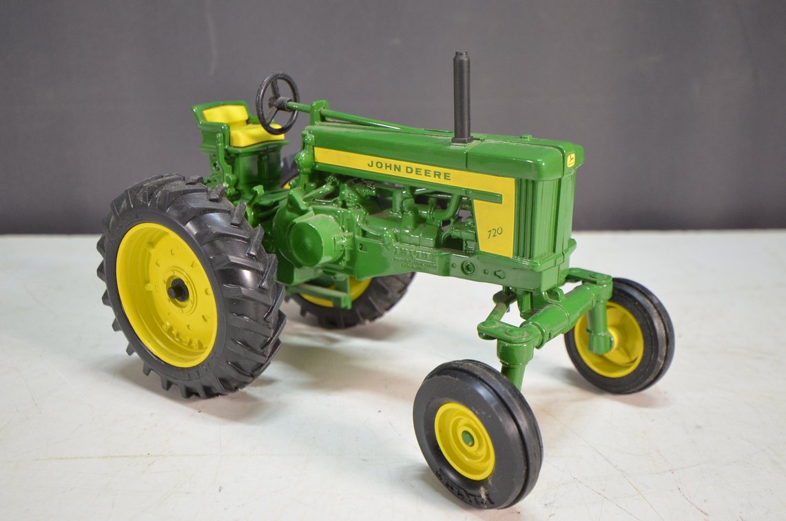 JD 720 Ertl Die Cast Tractor