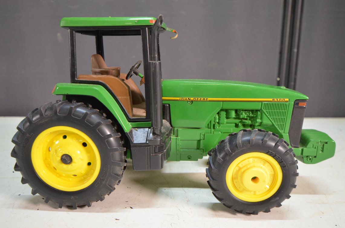 JD 8300 Ertl Die Cast Tractor