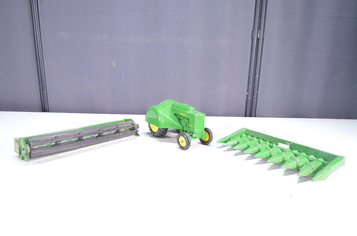 JD 60 Ertl Die Cast Tractor, Accessories