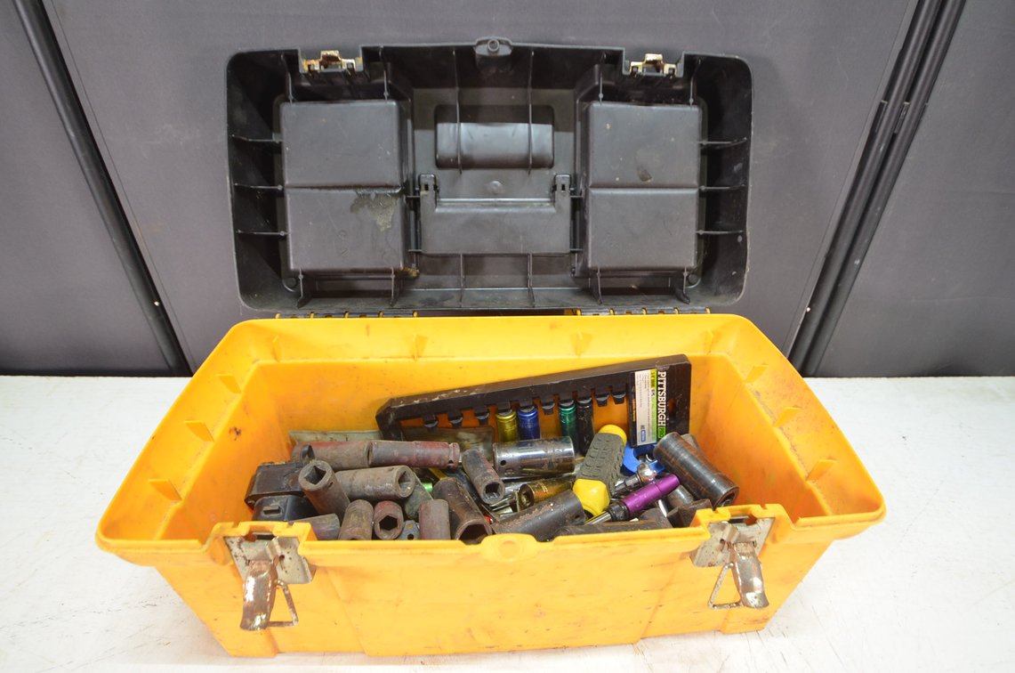 Tool Box With Socket Jackpot