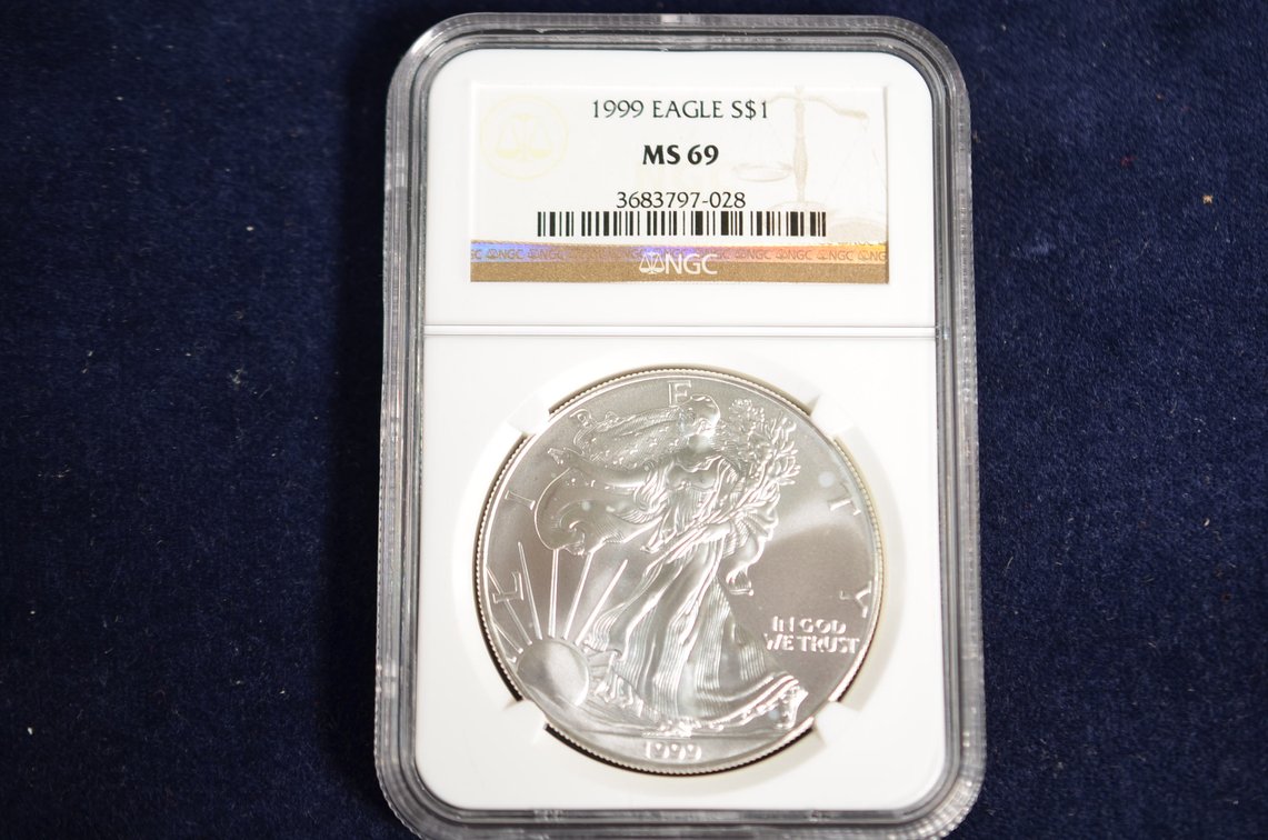 1999 Silver Eagle Coin