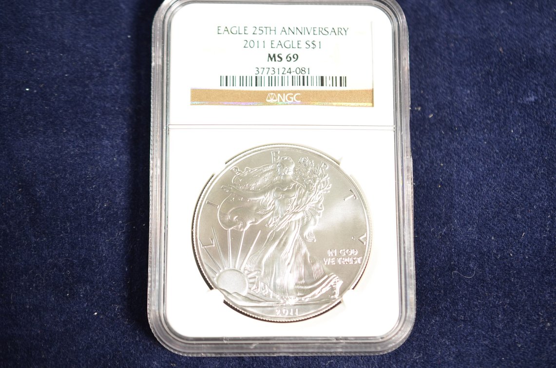2011 Silver Eagle Coin