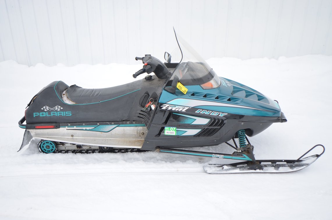 1995 Polaris Indy Trail Snowmobile