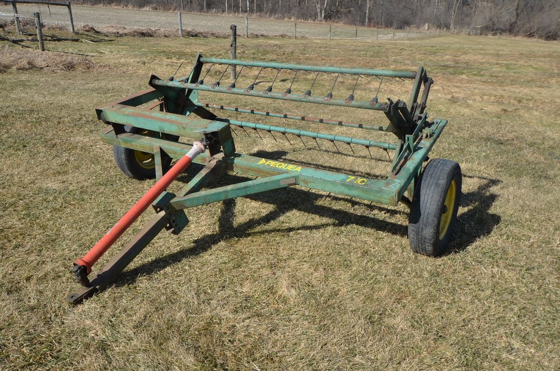 Pequea 710 Hay Fluffer