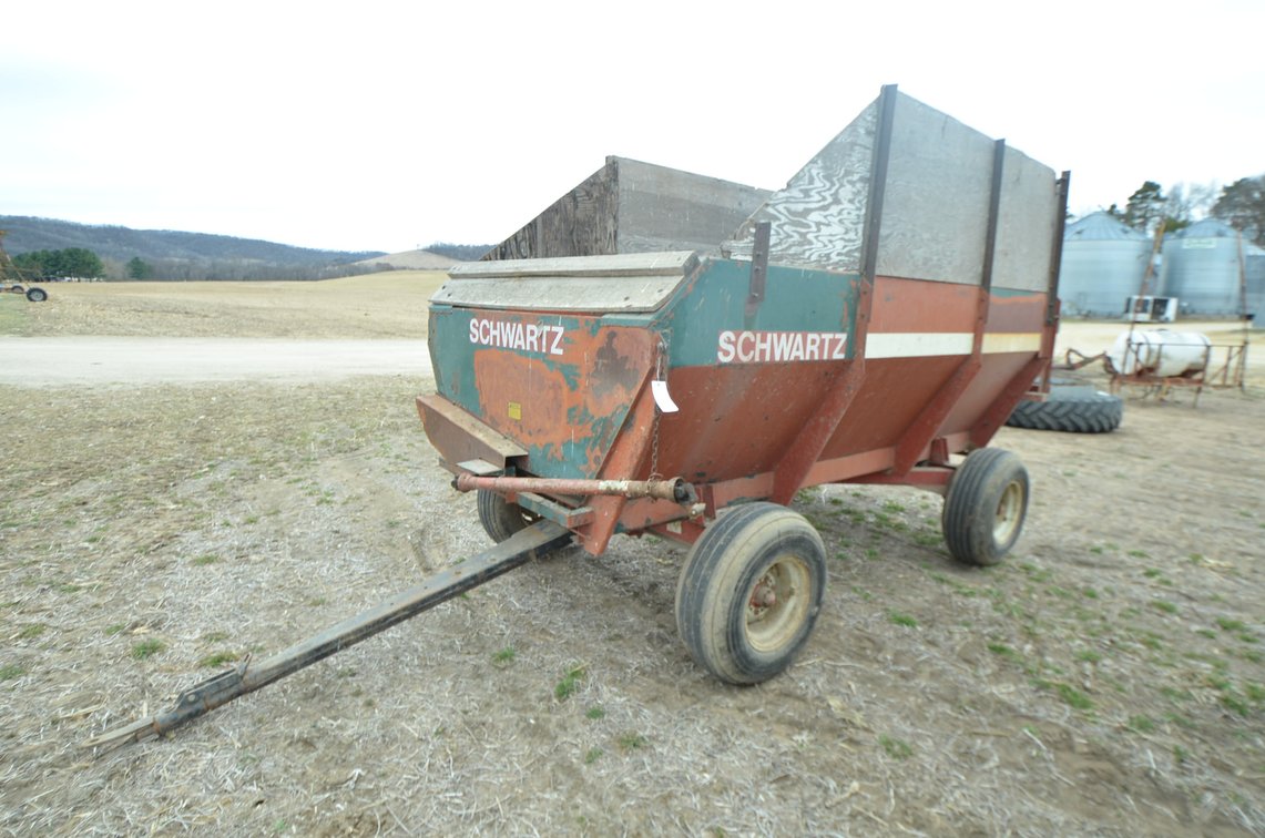 Schwartz Rear Unload Wagon