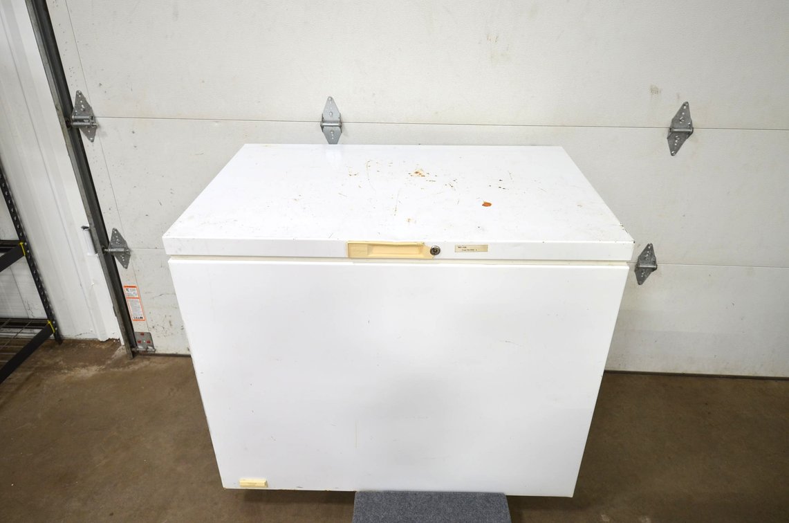 Whirlpool Chest Freezer