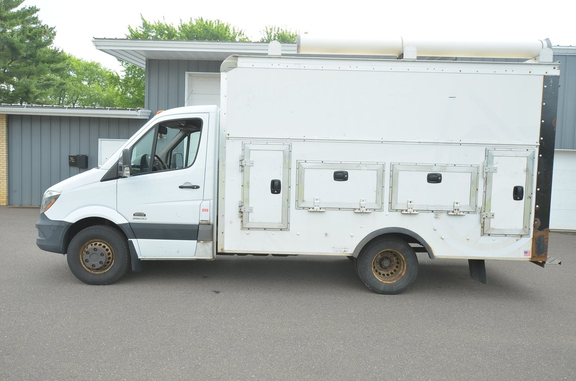 2016 Freightliner 3500 Service Truck