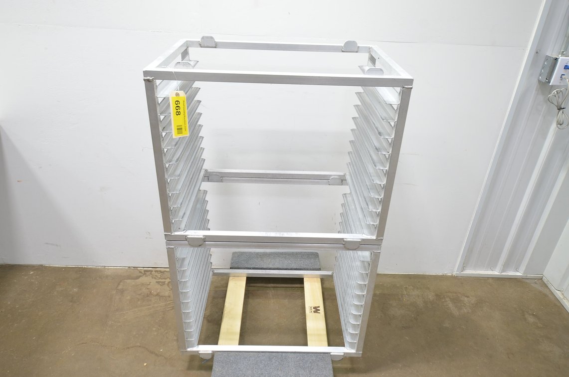 Small Sheet Pan Rack