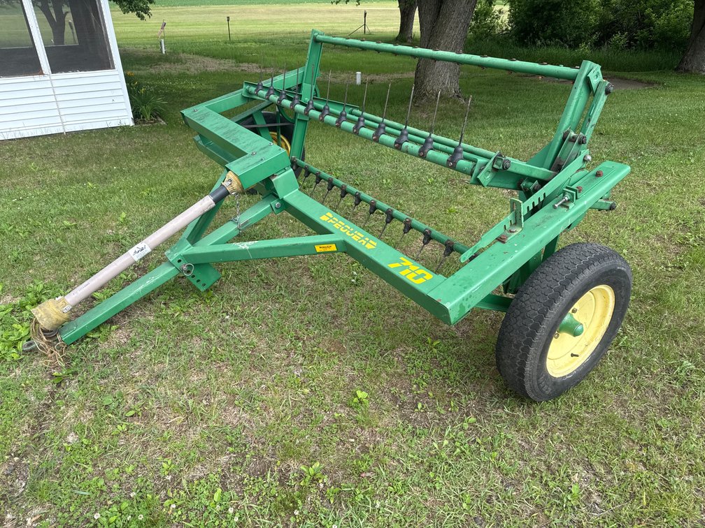 Pequea 710 Hay Tedder