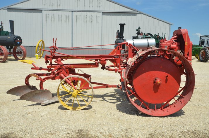 Image for 1918 Moline Universal Tractor 2 Bottom Plow
