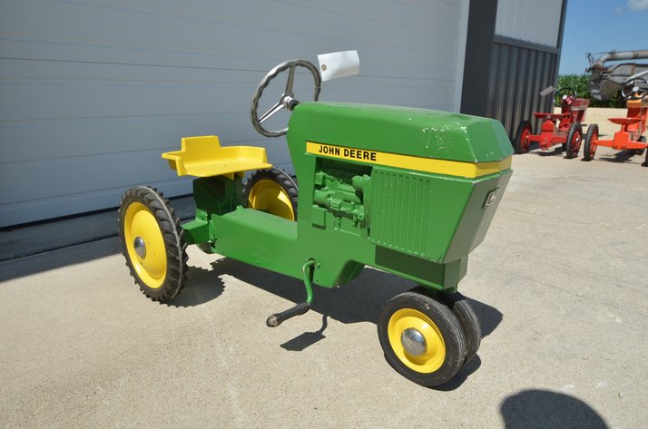 Image for John Deere Pedal Tractor