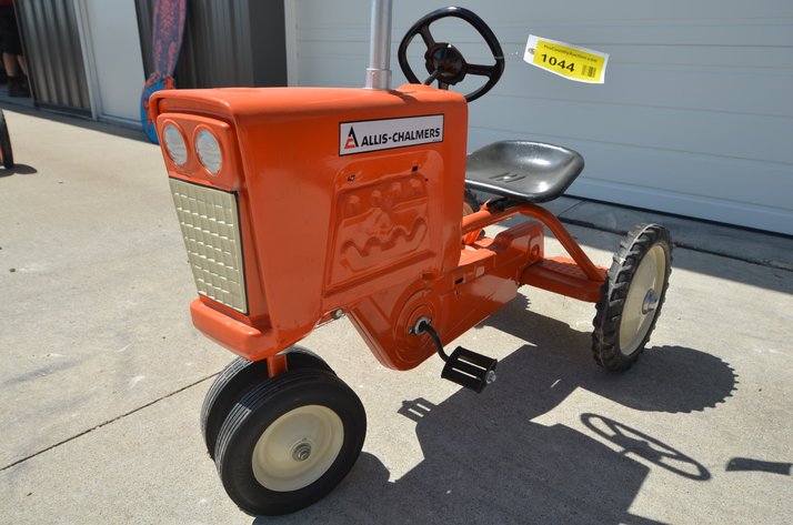 Image for Allis Chalmers Pedal Tractor