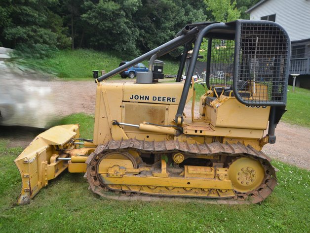 Image for 1984 John Deere 450D Crawler Dozer