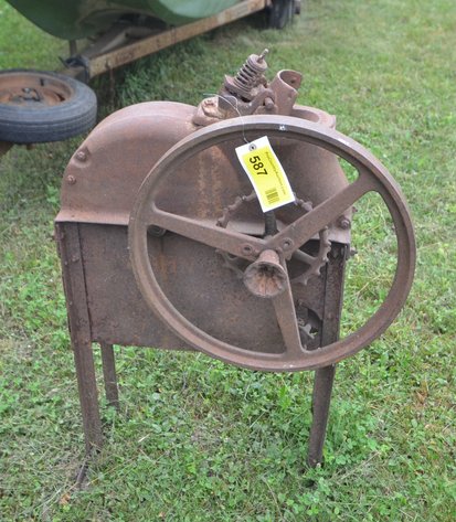 Image for John Deere Corn Sheller