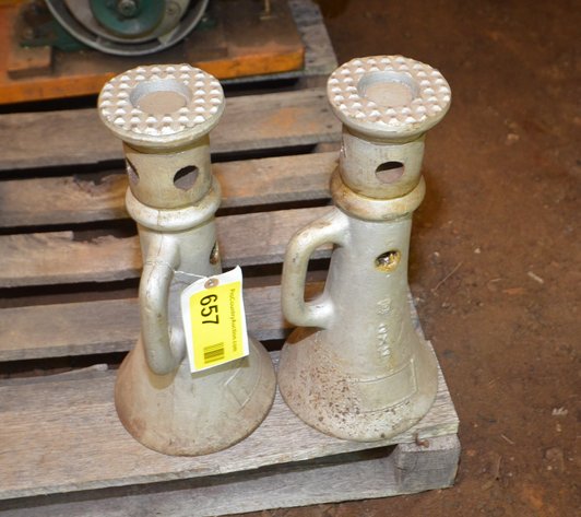 Image for (2) Screw Jacks