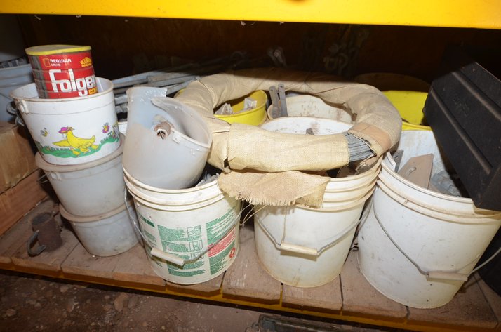 Image for Contents of Pallet Racking