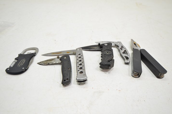 Image for (6) Folding Knives