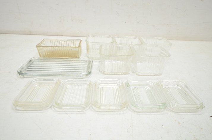Image for (12) Ribbed Glass Dishware