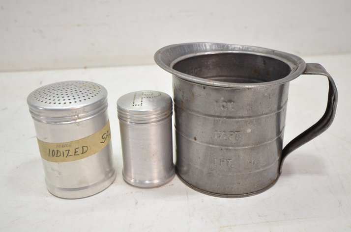 Image for (11) Ribbed Glass Shakers, Jars And More