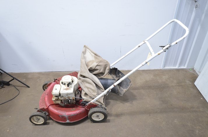 Image for Snapper Lawn Mower With Bagger
