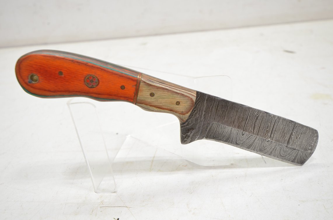 Damascus Steel Fixed Blade Knife