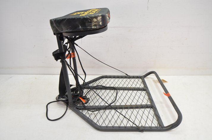 Image for Rivers Edge Hang-On Tree Stand