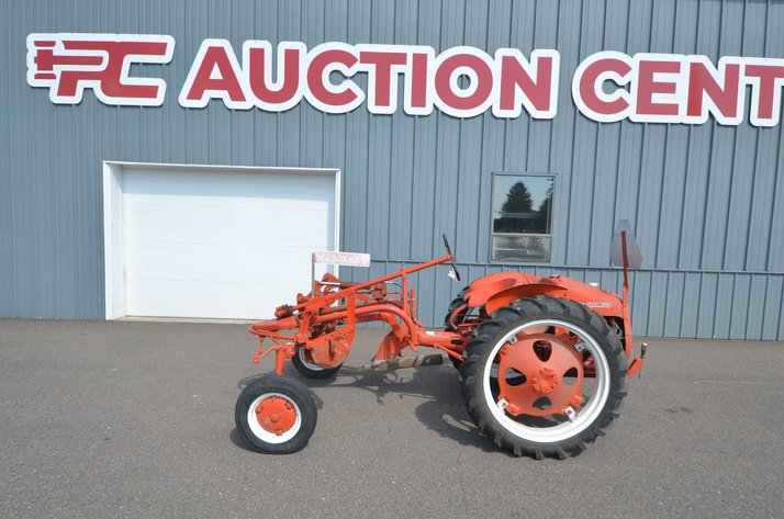 Image for 1948 Allis Chalmers G Tractor With Belly Plow