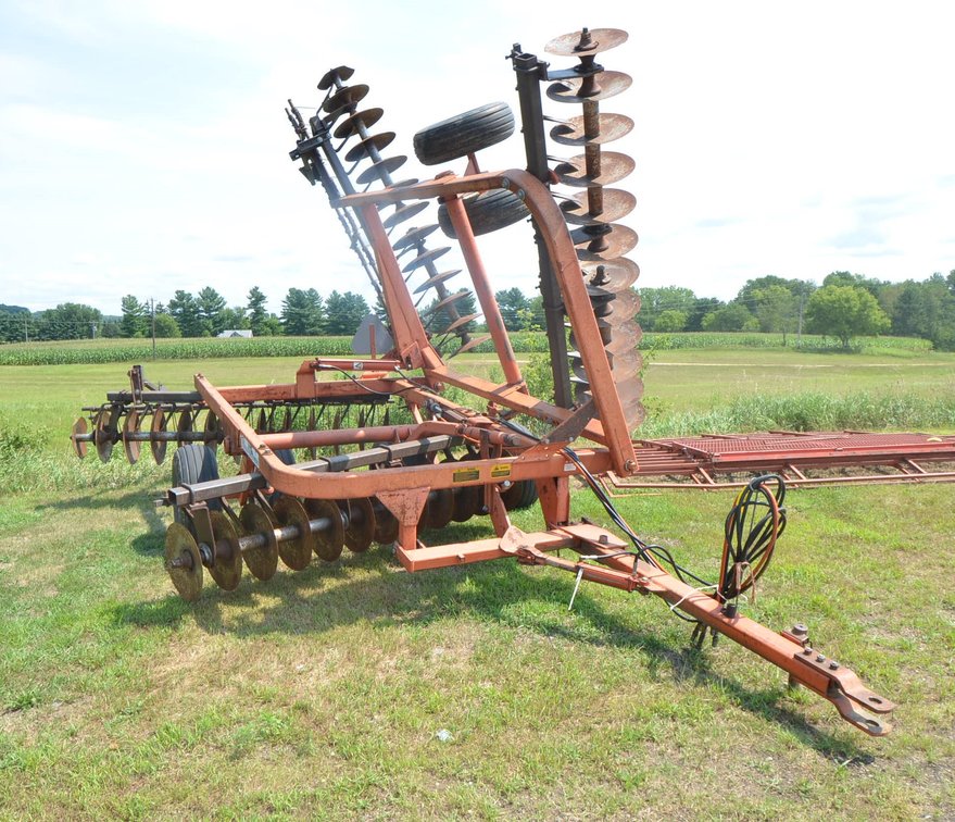Allis Chalmers Bi-Fold Disc, 20'