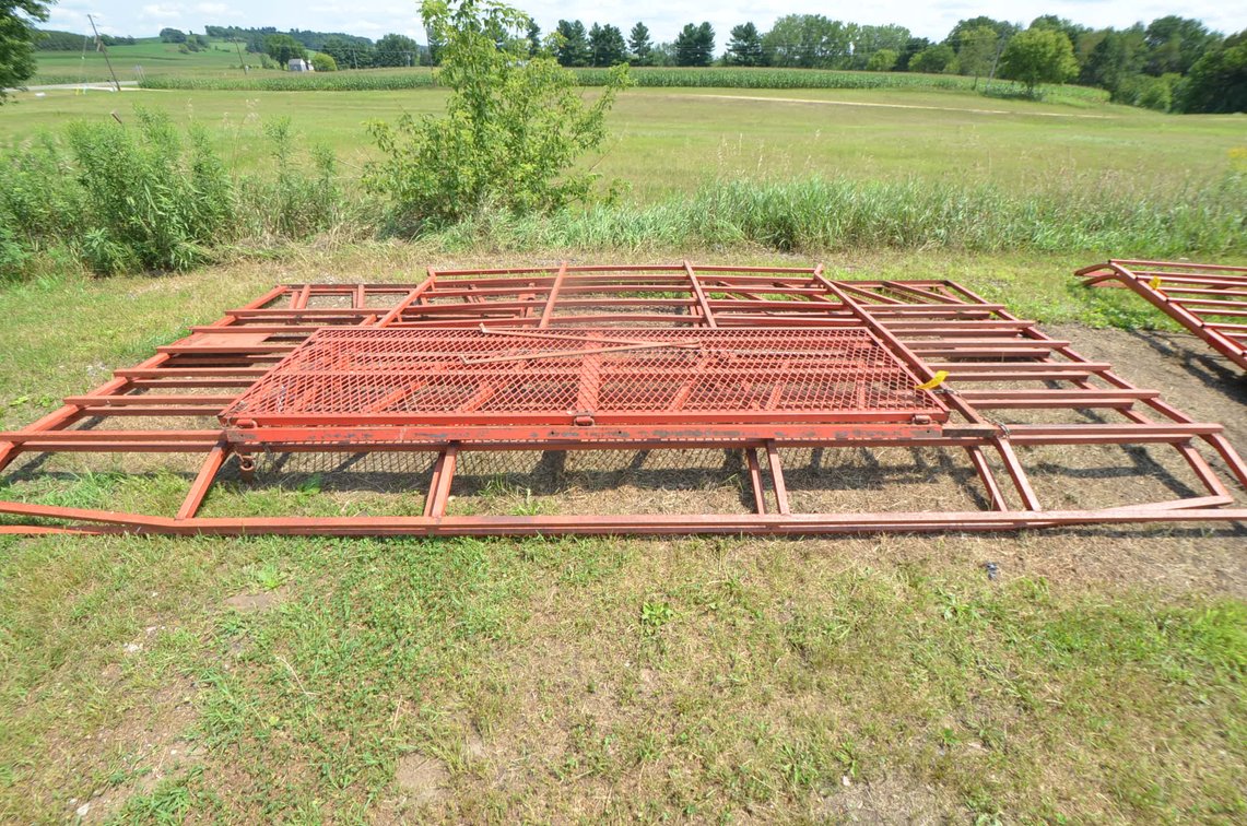 H & S Steel Kicker Wagon Frame, 9' x 16'