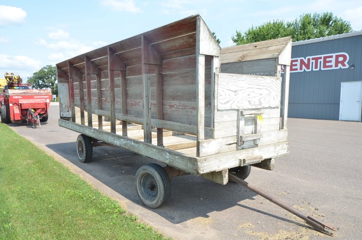 Image for Green Chop Feeder Wagon, 20'