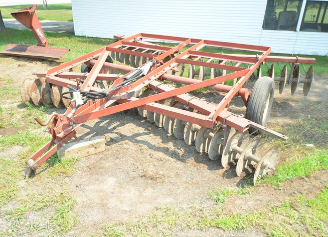 Image for International 370 Double Disc, 12'