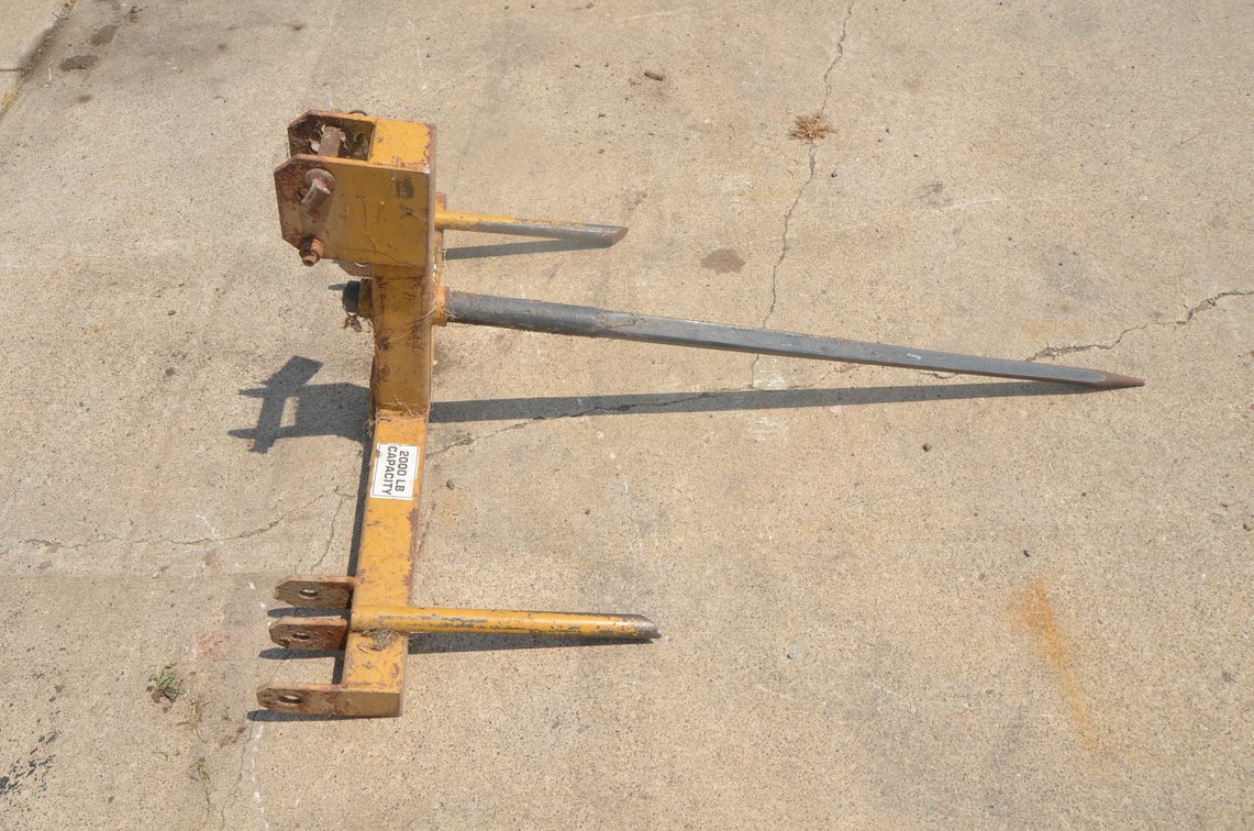 3-Point Bale Spear