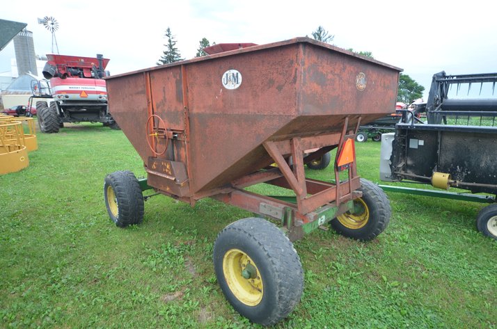 Image for J & M Gravity Box On Wagon