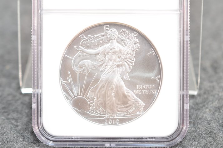 Image for 2010 1oz Silver Eagle Dollar Coin