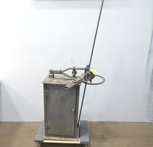 Image for Hossfeld Universal Iron Bender