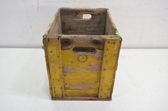 Image for Wood Crate, Star, Eau Claire