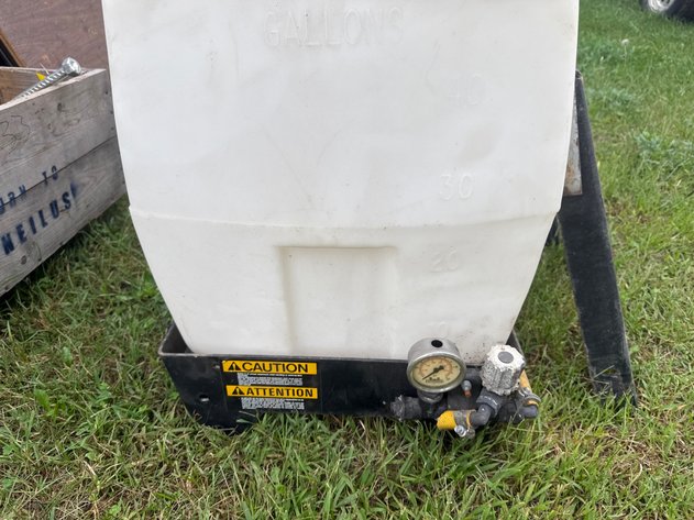 Image for 40 Gal Spray Tank